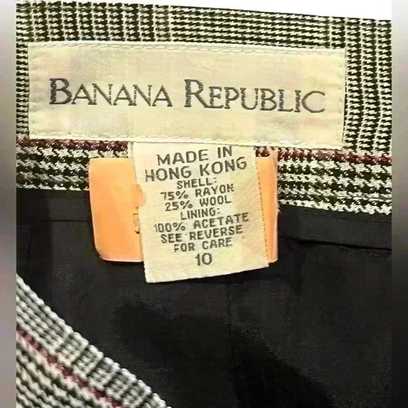 Vintage Banana Republic Size Ten Plaid Skirt with zipper and button Size 10 - Picture 4 of 6